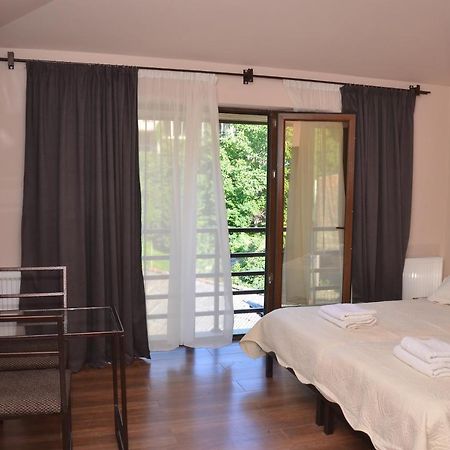 Phudze Hotel Telavi Buitenkant foto