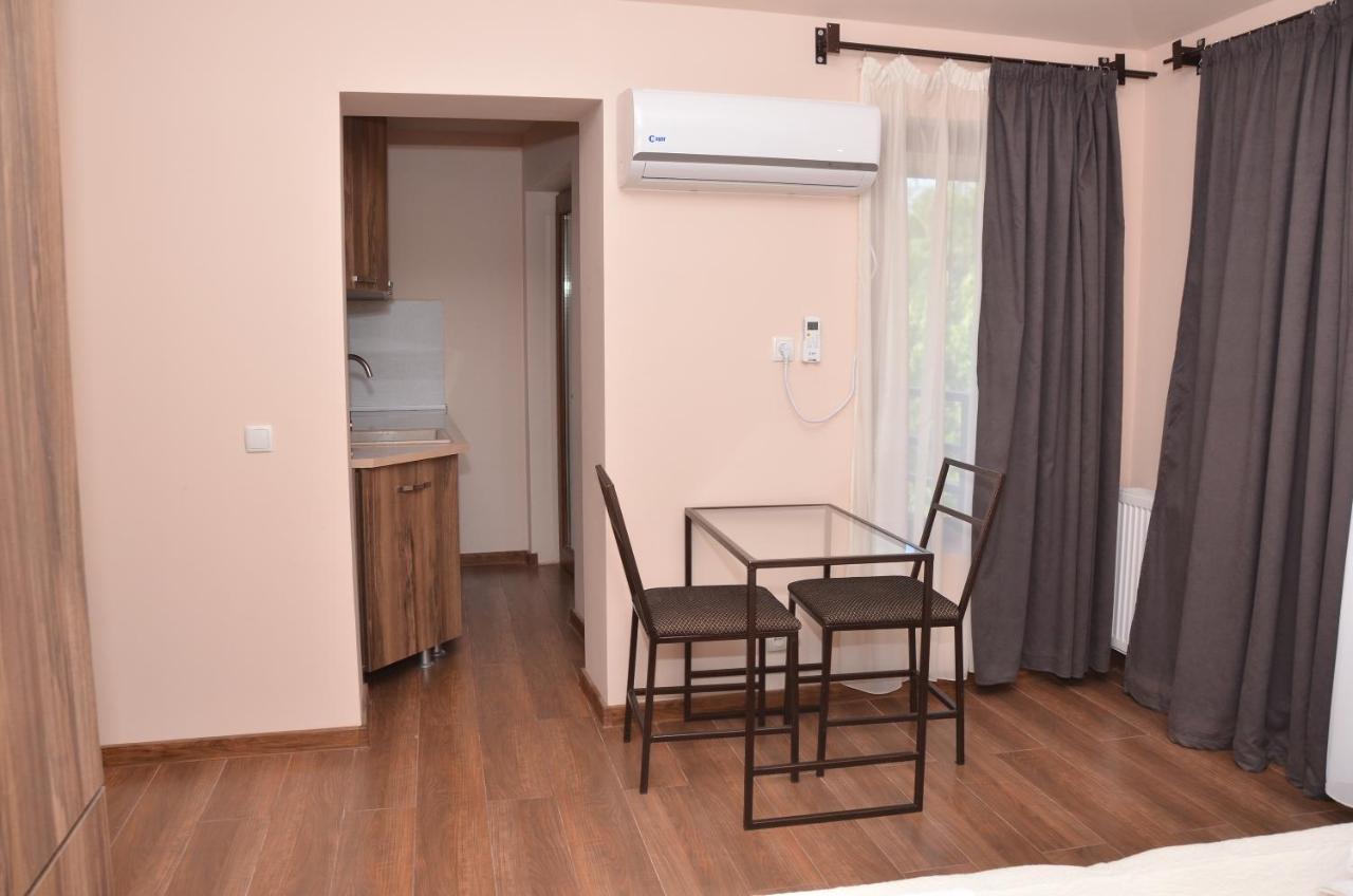 Phudze Hotel Telavi Buitenkant foto